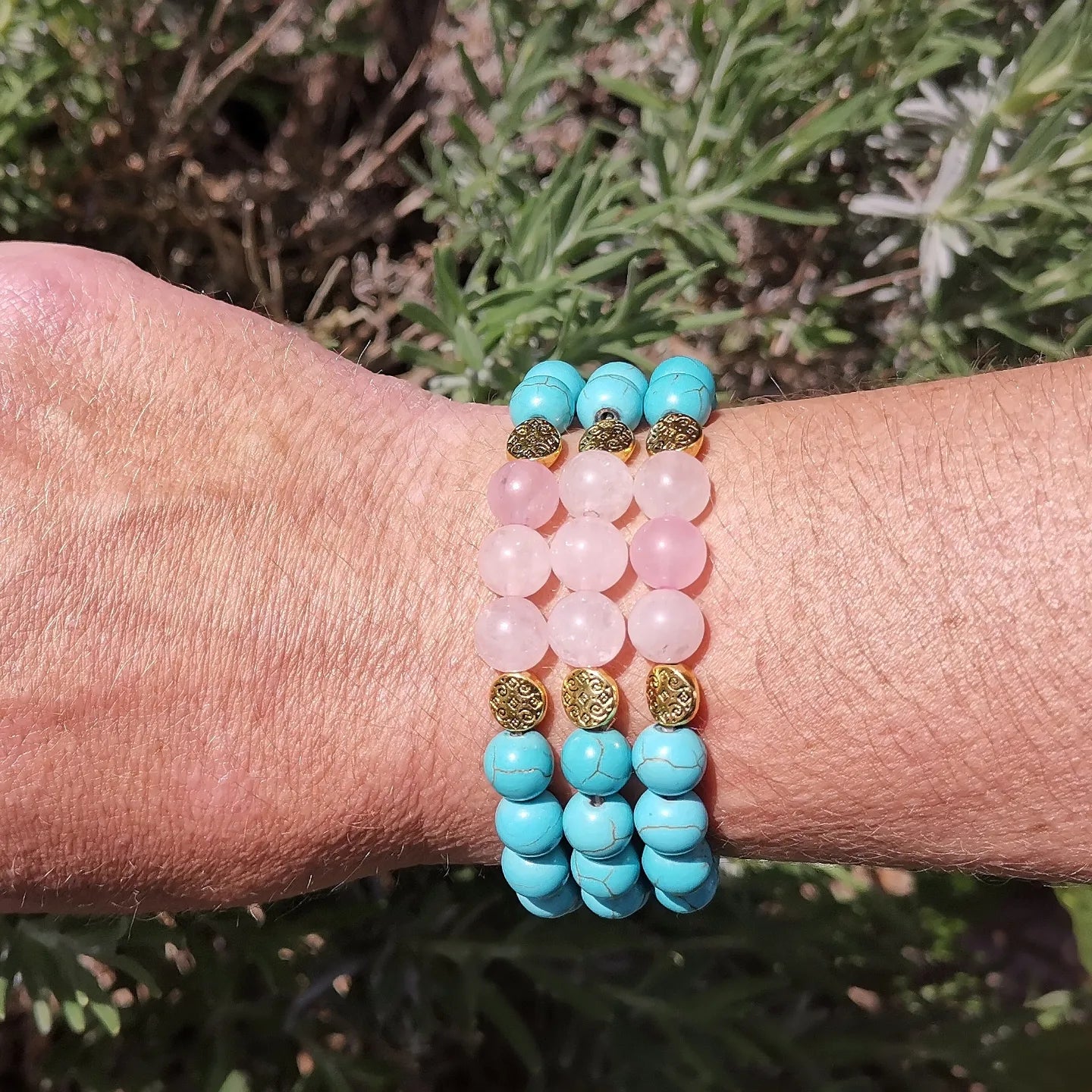 Reiki energetisiertes Edelsteinarmband: Türkis und Rosenquarz